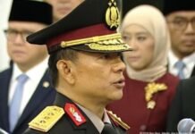 Presiden Prabowo Subianto melantik Komjen Pol. Wahyu Hadiningrat sebagai Wakil Kepala Kepolisian Negara Republik Indonesia (Wakapolri) mendampingi Kapolri Suyudi Ario Seto.