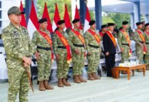 Panglima TNI Jenderal TNI Agus Subiyanto meninjau gladi bersih Upacara Peringatan HUT ke-81 TNI Tahun 2026 di Lapangan Prima Mabes TNI, Cilangkap,