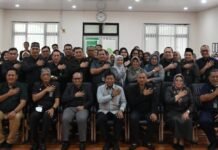 Tiga Hakim Agung Mahkamah Agung Republik Indonesia memberikan pembinaan kepada aparatur Pengadilan Negeri (PN) Pekanbaru,