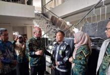 Pelaksana Tugas (Plt.) Sekretaris Mahkamah Agung Dr. Sobandi, S.H., M.H. bersama tim dari Mahkamah Agung meninjau langsung kondisi Pengadilan Tinggi Agama (PTA) Banten