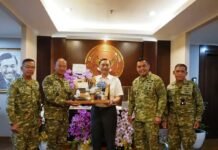 Pa Sahli Tk. III Bid. Komsos Panglima TNI Mayjen TNI Putranto Gatot Sri Handoyo, S.Sos., M.M. dan rombongan melaksanakan anjangsana ke Ketua Dewan Ekonomi Nasional